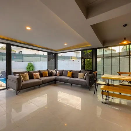 Βίλα Pirlanta Villas *