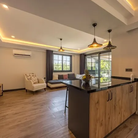 Βίλα Pirlanta Villas *